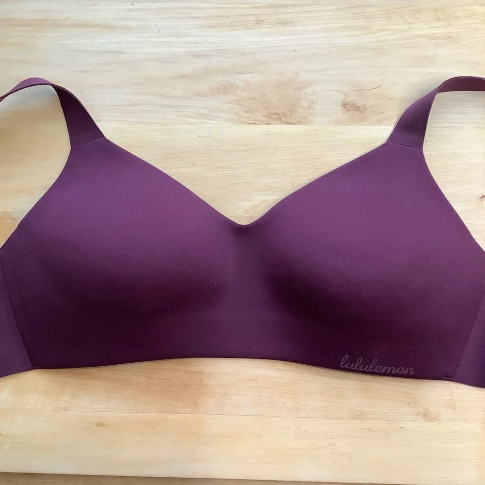 LULULEMON Hold True Bra in Garnet Size 32D - Picture 8 of 13
